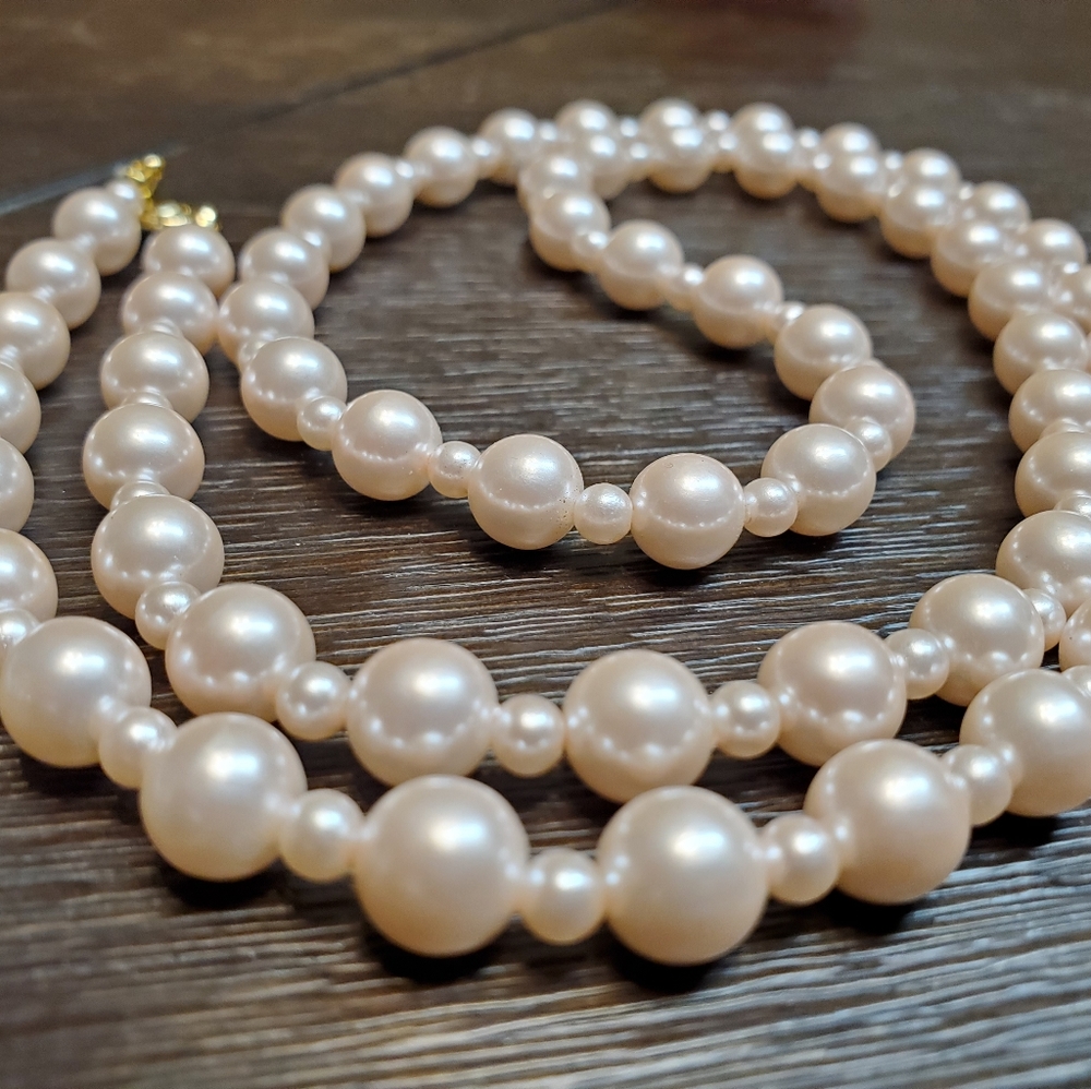 Pink Bead Necklace
